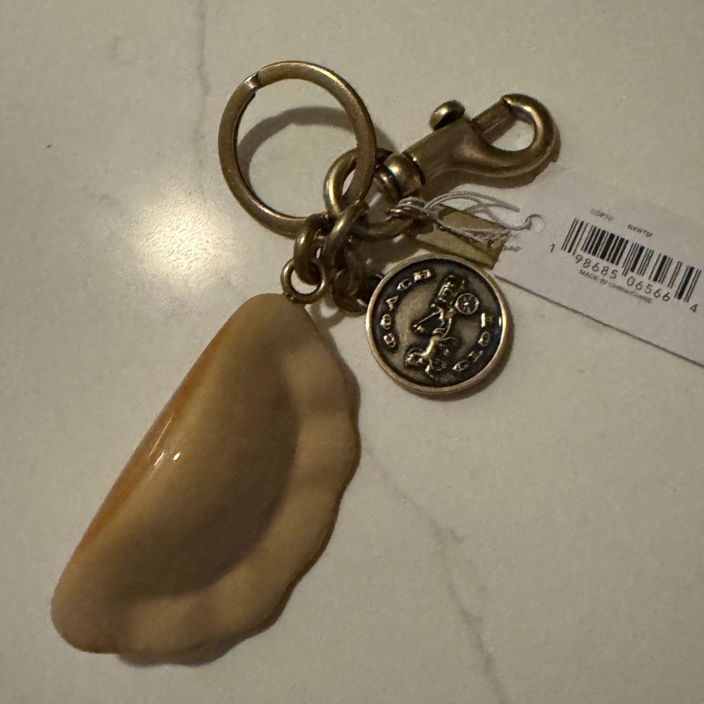 NWT Coach Clot Dumpling Bag Charm - Picture 16 of 16